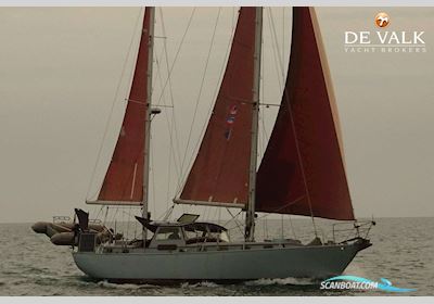 Frans Maas Calypso 43 Zeilboten 1966, met Perkins Sabre motor, Malaisia