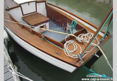 Gaffers & Luggers TOSHER 20 Zeilboten 1999, met Nanni motor, France