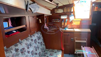 HALLBERG RASSY  352 Zeilboten 1981, met Volvo Penta motor, France