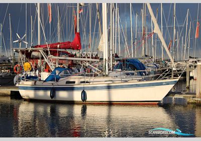 Hallberg-Rassy 29 Zeilboten 1990, met Volvo Penta 2002 motor, The Netherlands