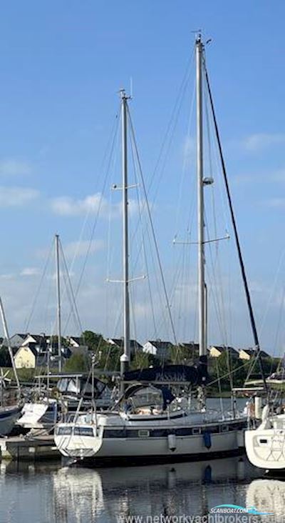 Hallberg Rassy 352 Zeilboten 1983, met Vetus motor, Ierland