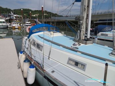 Halmatic 30 MK II Zeilboten 1984, met Volvo MD7B motor, United Kingdom
