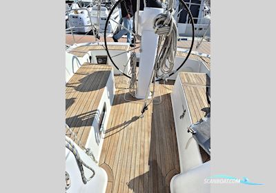 Hanse 325 Zeilboten 2014, met Volvo motor, France