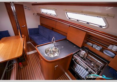 Hanse 325 Zeilboten 2012, met Volvo Penta D1-30 motor, Sweden