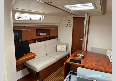 Hanse 385 Zeilboten 2012, met Volvo Penta D2-40 motor, Duitsland