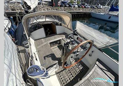 Helmsman 35 Zeilboten 1982, met Bukh DV 36
 motor, Denemarken