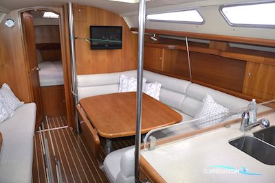 Hunter 38 Zeilboten 2006, met Yanmar 3JH4E motor, Denemarken