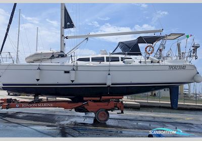 Hunter 39 Zeilboten 2009, met Yanmar motor, Griekenland