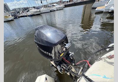 Hunter Horizon 26 Zeilboten 1990, met Tohatsu motor, United Kingdom