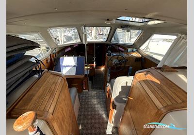 Hunter Horizon 32 Wheelhouse Zeilboten 1987, met Yanmar 2GM20F motor, United Kingdom