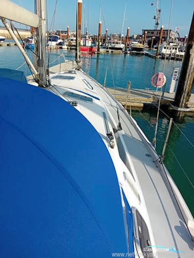 Hunter Legend 410 Zeilboten 1997, met Yanmar 4JH2E motor, United Kingdom