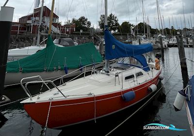 IF Folkeboot  Zeilboten 1976, met Außenbordmotor  motor, Duitsland