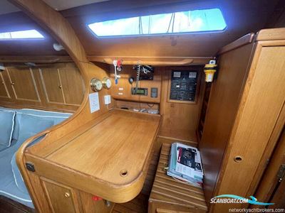 Jeanneau Olympic Sea 42 Sun Legend Hull Zeilboten 1989, met Perkins motor, United Kingdom