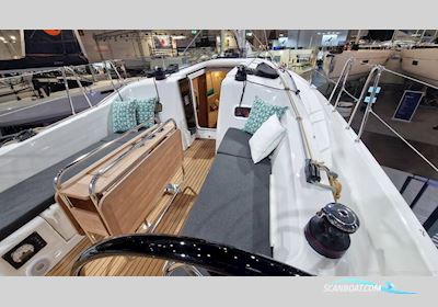 Jeanneau Sun Odyssey 350 Zeilboten 2026, met Yanmar motor, United Kingdom