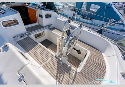 Jeanneau Sunshine 38 Centerboard Zeilboten 1988, met Yanmar motor, The Netherlands
