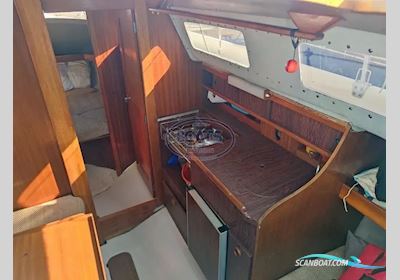 Kirie Fifty 24 Zeilboten 1980, met Perkins motor, France