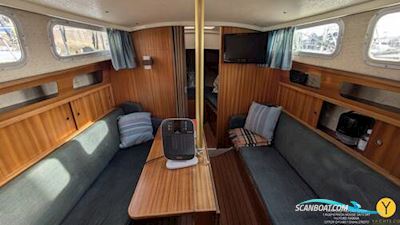 LM 27 Motor Sailor Zeilboten 1980, met Bukh motor, United Kingdom