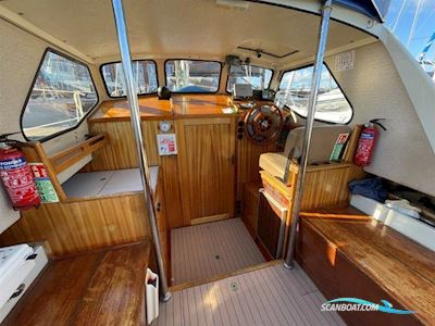 LM 27 Zeilboten 1977, met Volvo Penta  MD2B motor, United Kingdom
