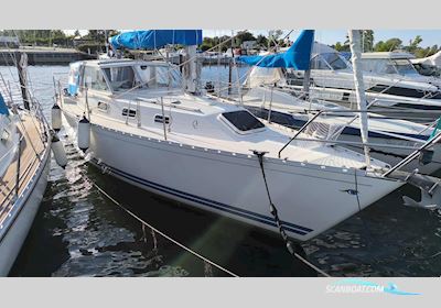 LM 33 Vitesse Cabrio Zeilboten 1989, met Volvo Penta motor, Denemarken