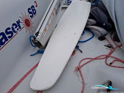 Laser sb20 Zeilboten 2007, met Tohatsu motor, Ierland