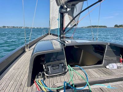 Latitude Alphena One Zeilboten 2008, met Krautler 48 V de 3,5 kW motor, France