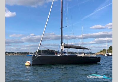 Latitude Alphena One Zeilboten 2008, met Krautler 48 V de 3,5 kW motor, France