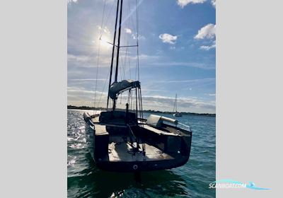 Latitude Alphena One Zeilboten 2008, met Krautler 48 V de 3,5 kW motor, France