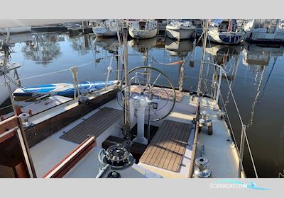 Lecomte Yachts Medalist 33 Mk2 Zeilboten 1966, met Volvo Penta motor, France