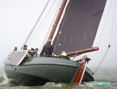Lemsteraak LE 111 - Visserman Uitvoering Zeilboten 2017, met Scam motor, The Netherlands