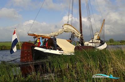 Lemsteraak Mosselaak Zeilboten 1914, met Daf motor, The Netherlands