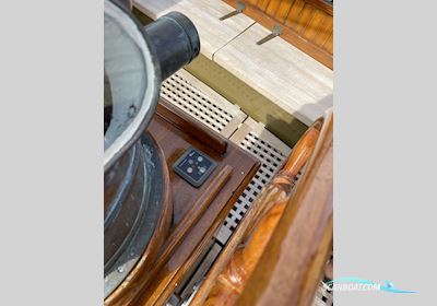 Lemsteraak Saeftinghe Roefuitvoering Jachtuitvoering Zeilboten 1930, met Daf motor, The Netherlands