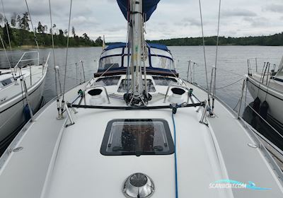 Linjett 34 Zeilboten 2012, met Yanmar 3YM30 motor, Sweden