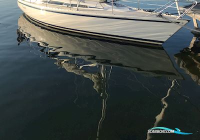 Linjett 35 Zeilboten 1998, met Yanmar 3GM30 motor, Sweden