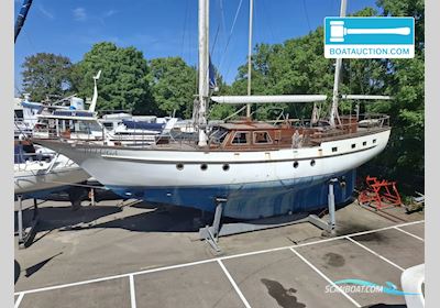 Lubbe-Voss Ketch Zeilboten 1968, met Mitsubishi motor, The Netherlands