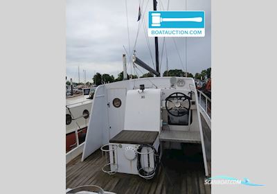 Maaskotter 960 Zeilboten 1969, met Peugeot motor, The Netherlands