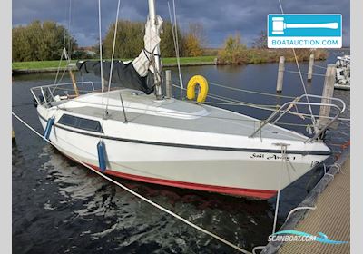 Maxi 680 Zeilboten 1980, met Parsun motor, The Netherlands