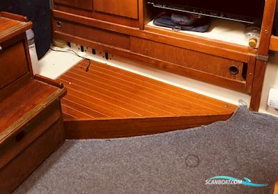 Maxi95  Zeilboten 1975, met Volvo Penta D1-30 motor, Sweden