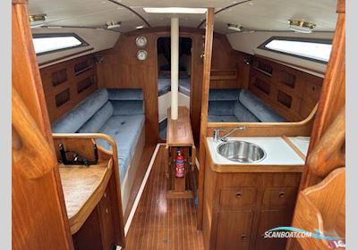 Moody 31 Zeilboten 1989, met Volvo 2003 motor, United Kingdom