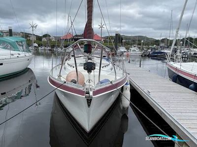 Moody 33 MK 11 Zeilboten 1978, met Thornycroft T90 motor, United Kingdom