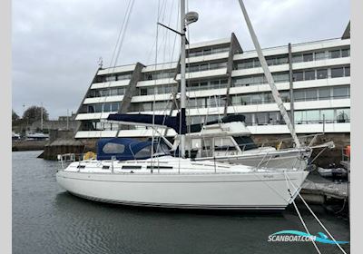 Moody 35 Zeilboten 1996, met Volvo Penta MD2040 motor, United Kingdom