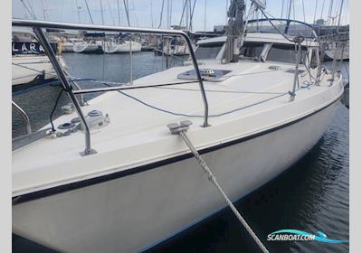 Moody Eclipse 33 Zeilboten 1989, met volvo 3002 Turbo motor, United Kingdom