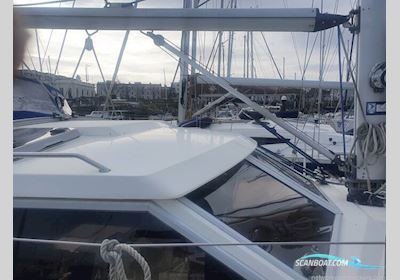 Moody Eclipse 33 Zeilboten 1989, met volvo 3002 Turbo motor, United Kingdom