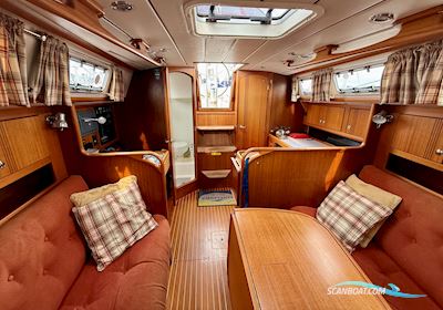 Najad 332 Zeilboten 2097, met Volvo Penta D1/30 motor, United Kingdom