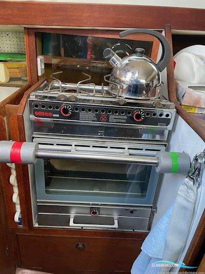 Nicholson 32 Zeilboten 1970, met Beta motor, United Kingdom