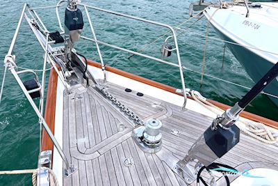 Oyster 56 Zeilboten 2003, met Perkins/Sabre MI15T 4-Cylinder motor, Spain