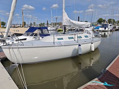 Peter Bruun Grinde Zeilboten 1985, met Lombardini 502 motor, Duitsland