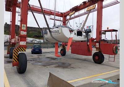 Pogo 2 Zeilboten 2002, met Yamaha motor, Portugal