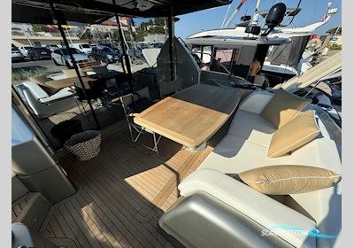 Queens Yachts 50 Hard Top Zeilboten 2015, met Volvo Penta Ips D6 motor, France