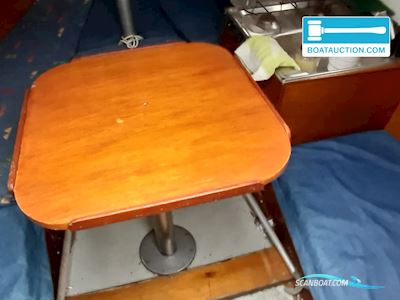 Saluki Kajuitzeiljacht Zeilboten 1974, met Suzuki motor, The Netherlands