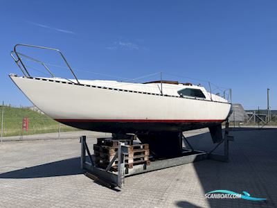 Solus 24 Zeilboten 2024, met Uden motor motor, Denemarken